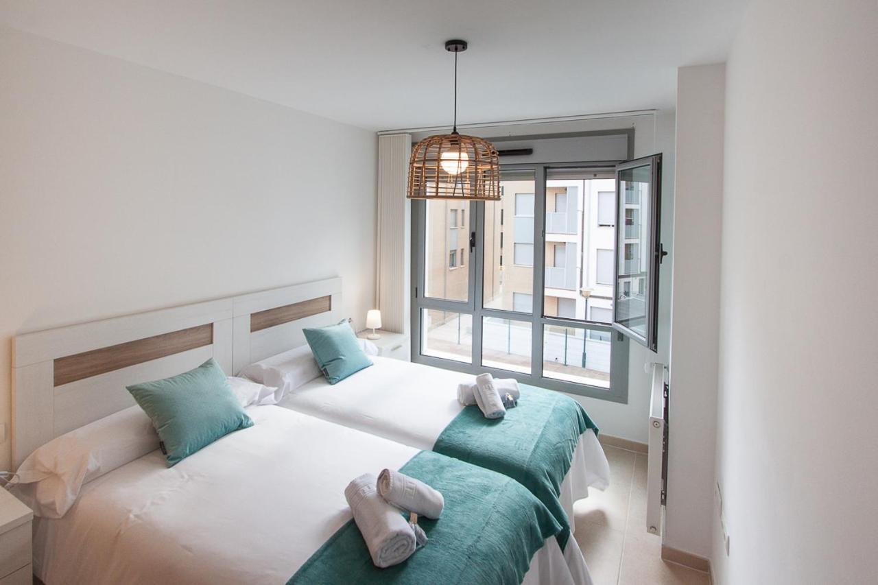 La Piedra L Osu, Apartamento Con Piscina, Playa 3 Km Vut-3226-As 利亚内斯 外观 照片
