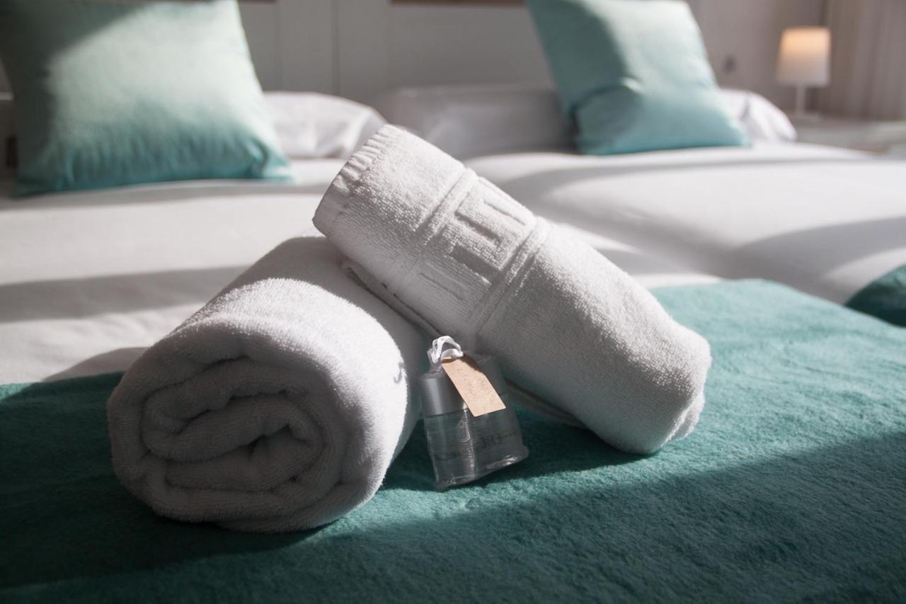 La Piedra L Osu, Apartamento Con Piscina, Playa 3 Km Vut-3226-As 利亚内斯 外观 照片